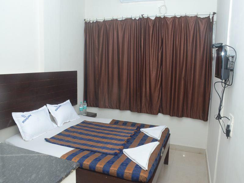 Nilraj Lodge Ratnāgiri Exterior foto